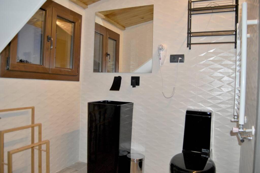 Holiday home Mansion Alejandra Con Piscina Y Jacuzzi