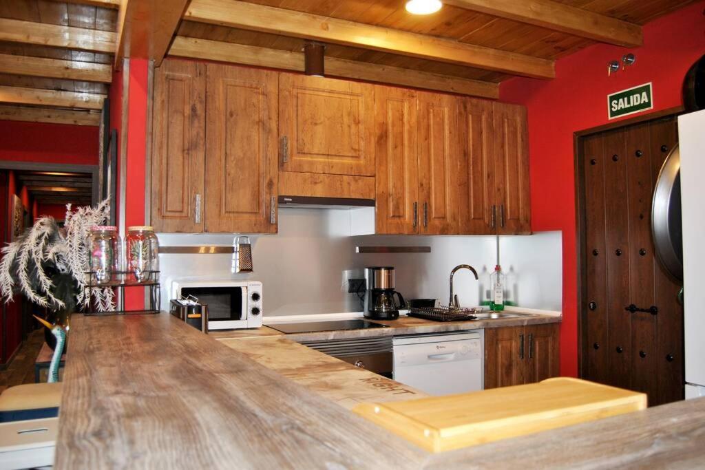 Mansion Alejandra Con Piscina Y Jacuzzi Holiday home