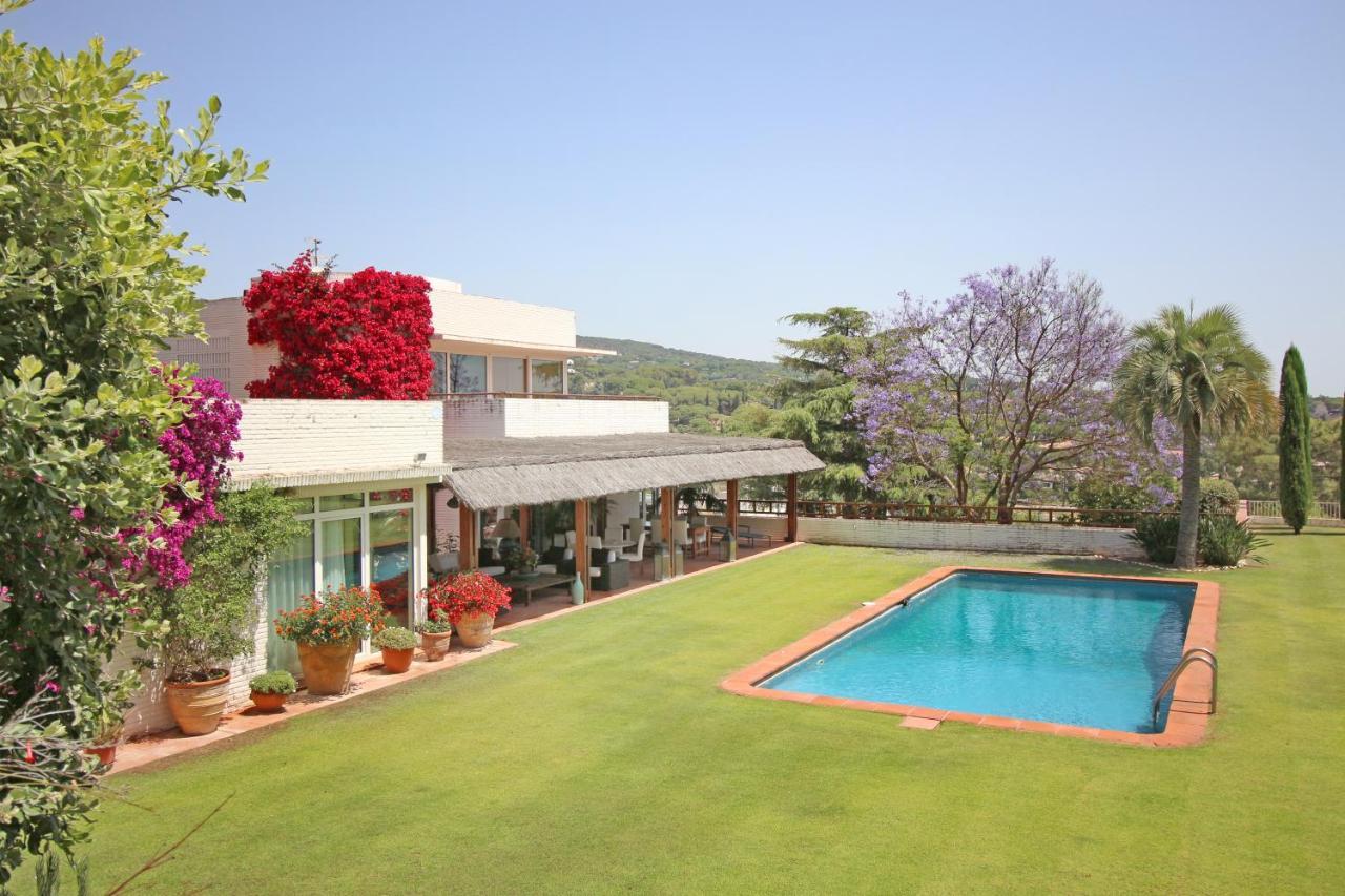 Villa Torre Blanca, De Ensueno *