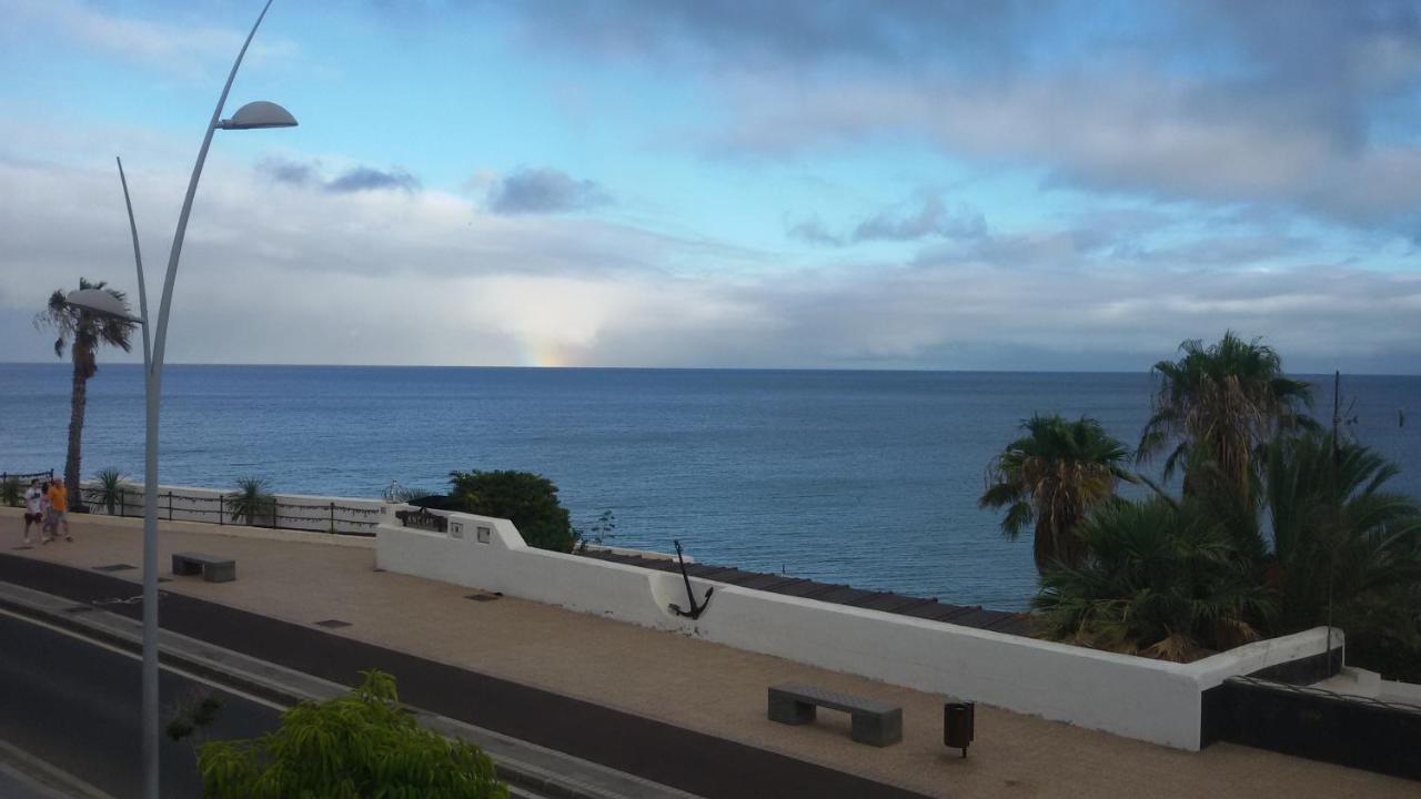 Luxury Two Bed Seaviews Apartment