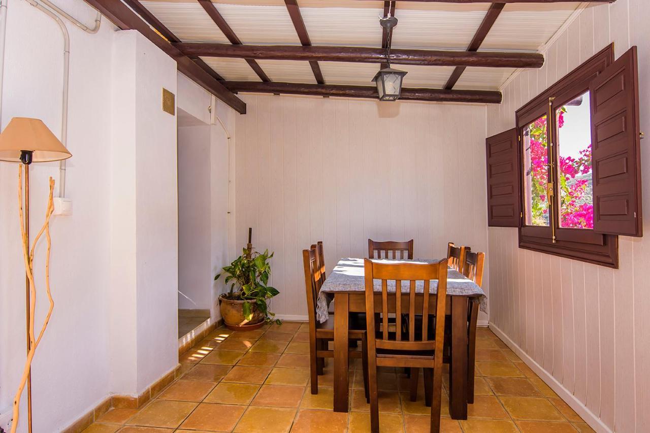 Cortijo 4 Elementos Bed and breakfast 2*