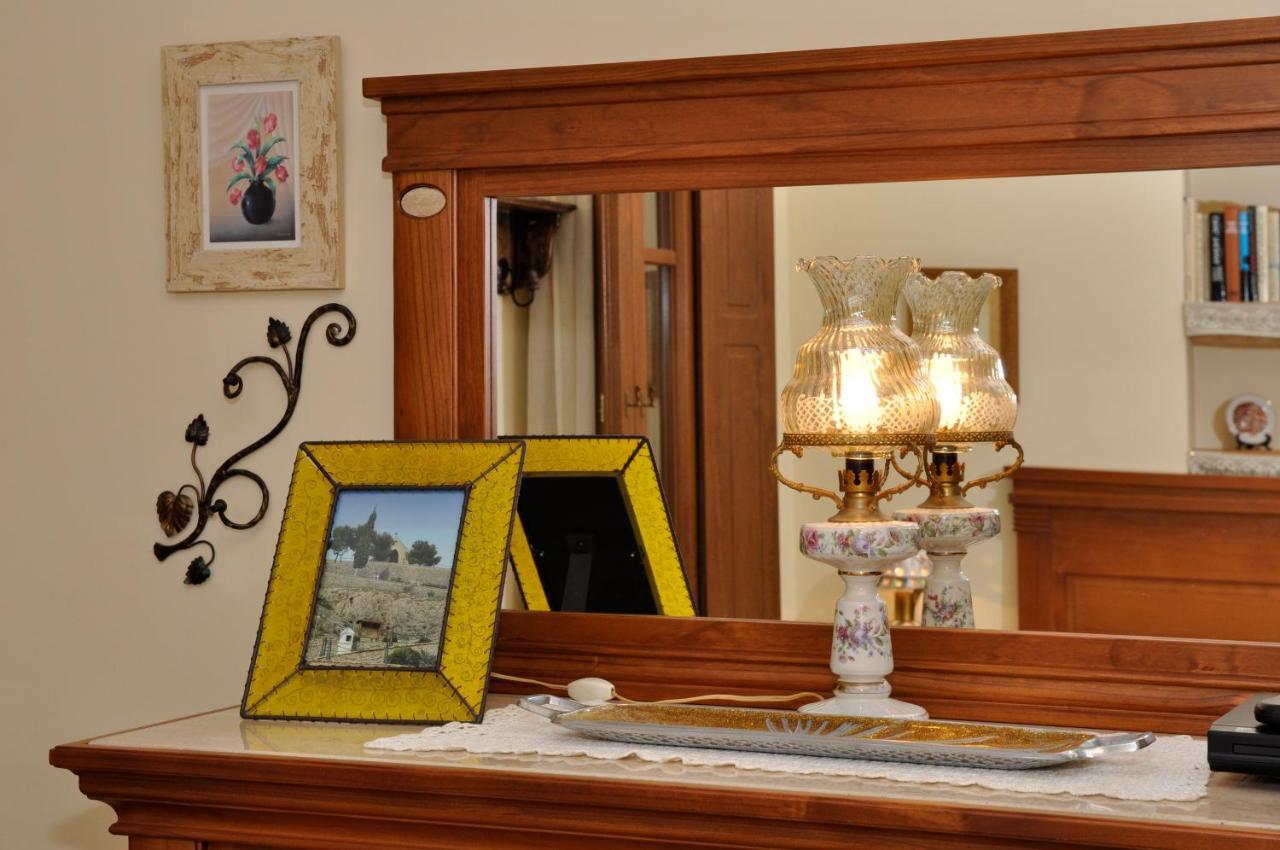 Country house Ravalet 21 *