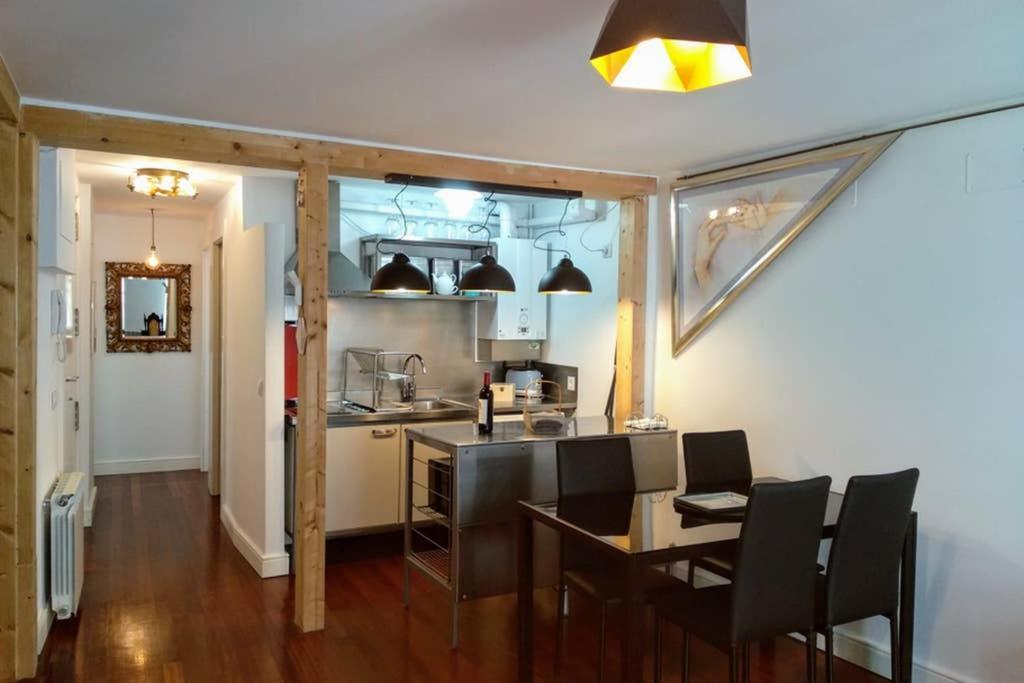 Apartamento La Joya Del 32. Centro De Burgos. Wifi