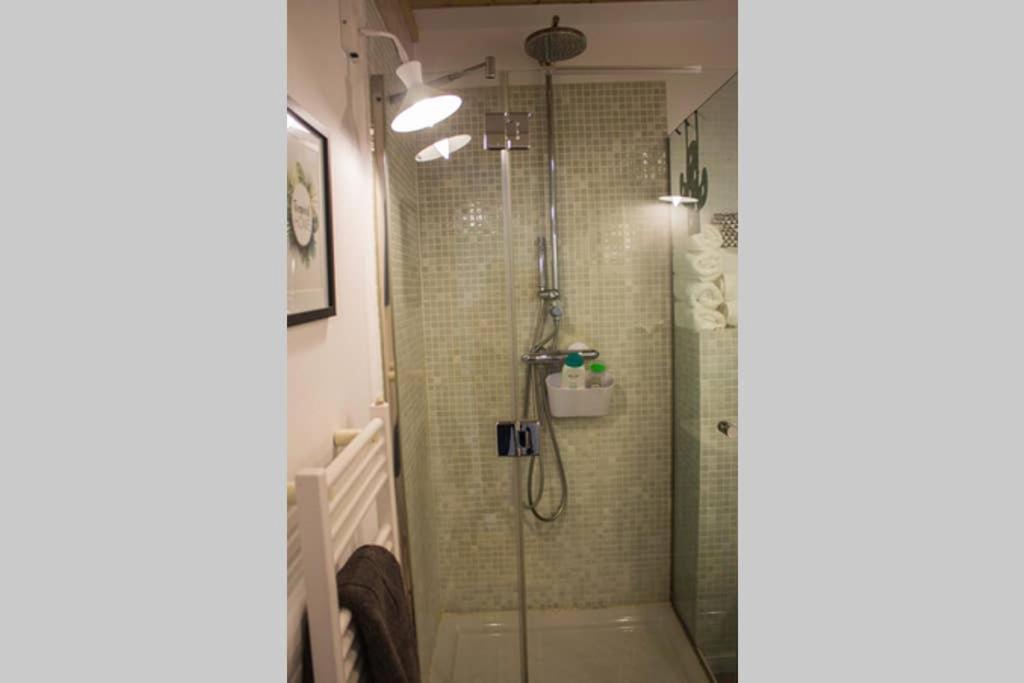Apartamento La Joya Del 32. Centro De Burgos. Wifi *