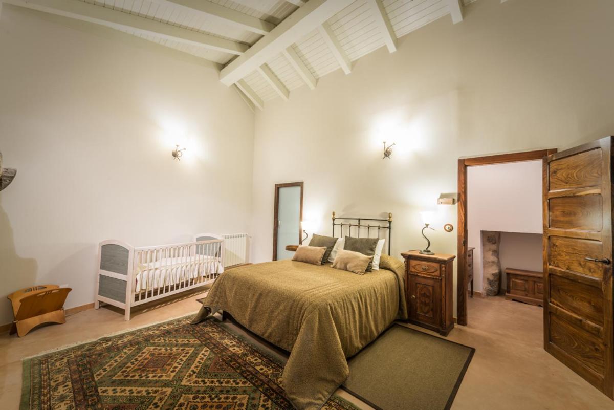 Pazo De Lemaio Country house *