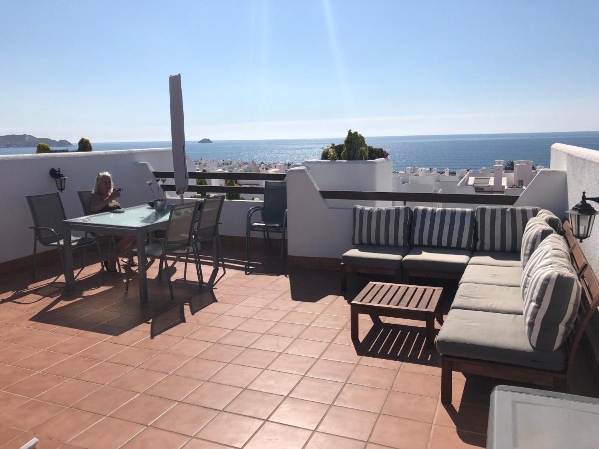 Vista Al Oceano Mediterraneo Apartment *