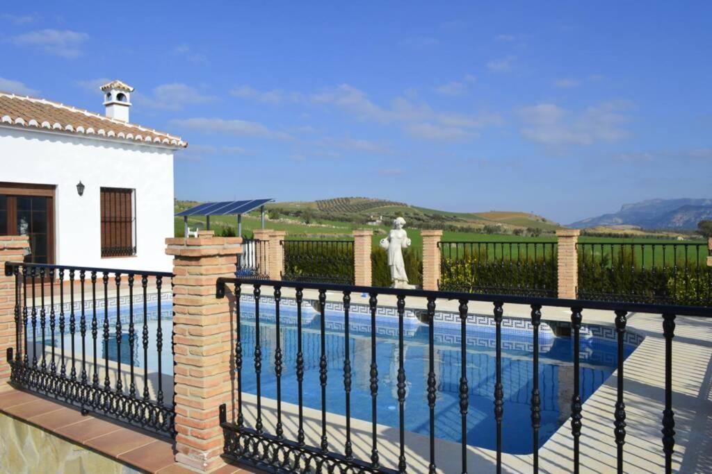 Rosales Villa