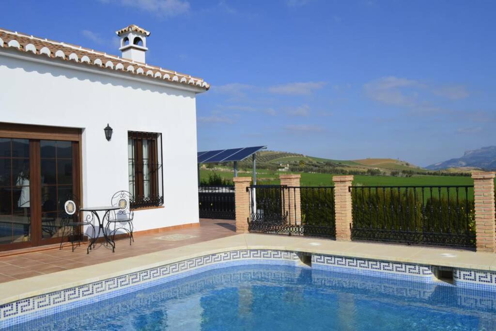 Rosales Villa