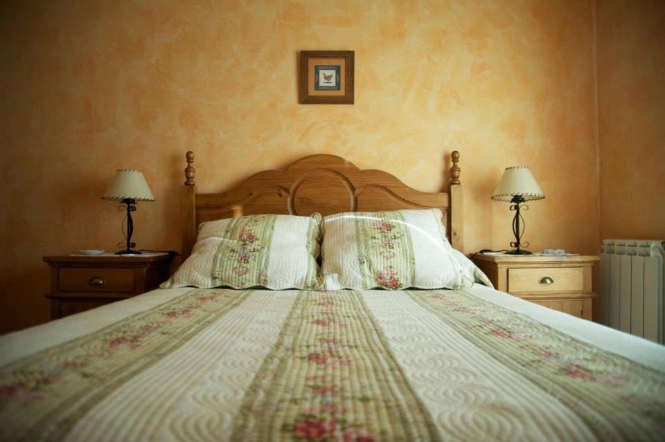 El Mesón De Gredos Сasa de vacaciones Navarredonda