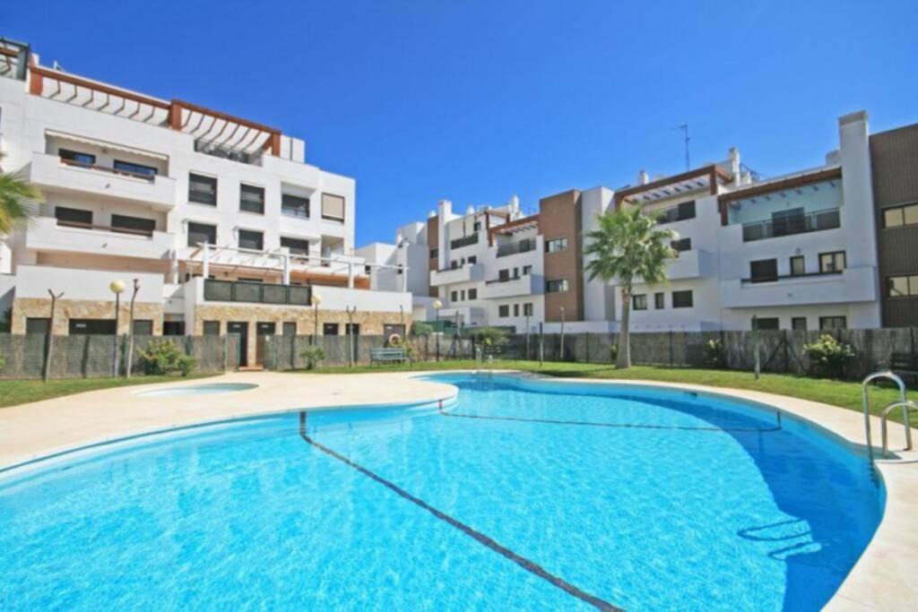 Apartment La Cala Stylish One Bed *