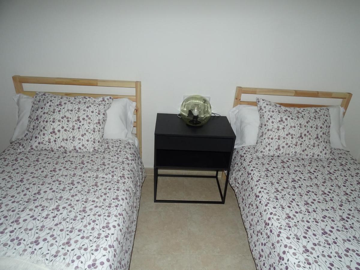 Piscina Viena Apartment Roses