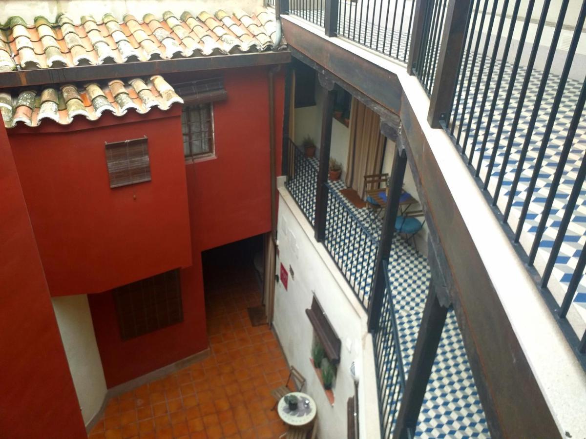 La Soledad, Junto Al Alcázar *