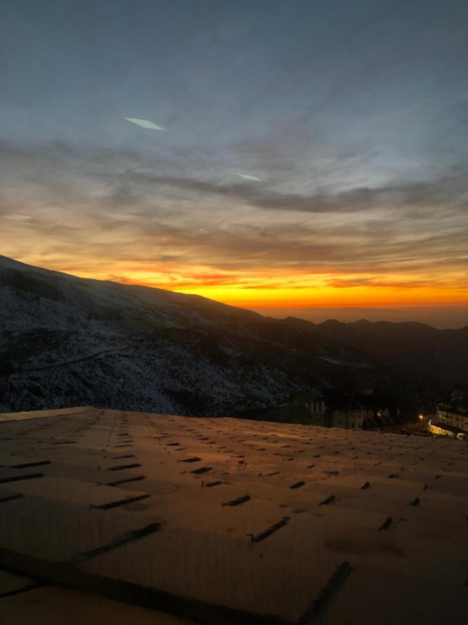 Apartamento Al Lado De Plaza Sierra Nevada