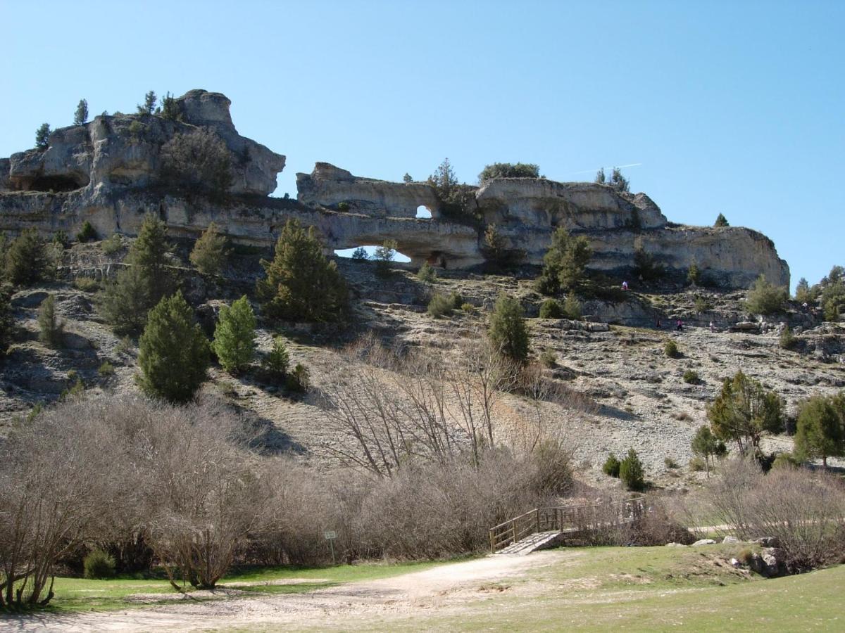 Fuente Del Pino Canon De Rio Lobos Holiday home