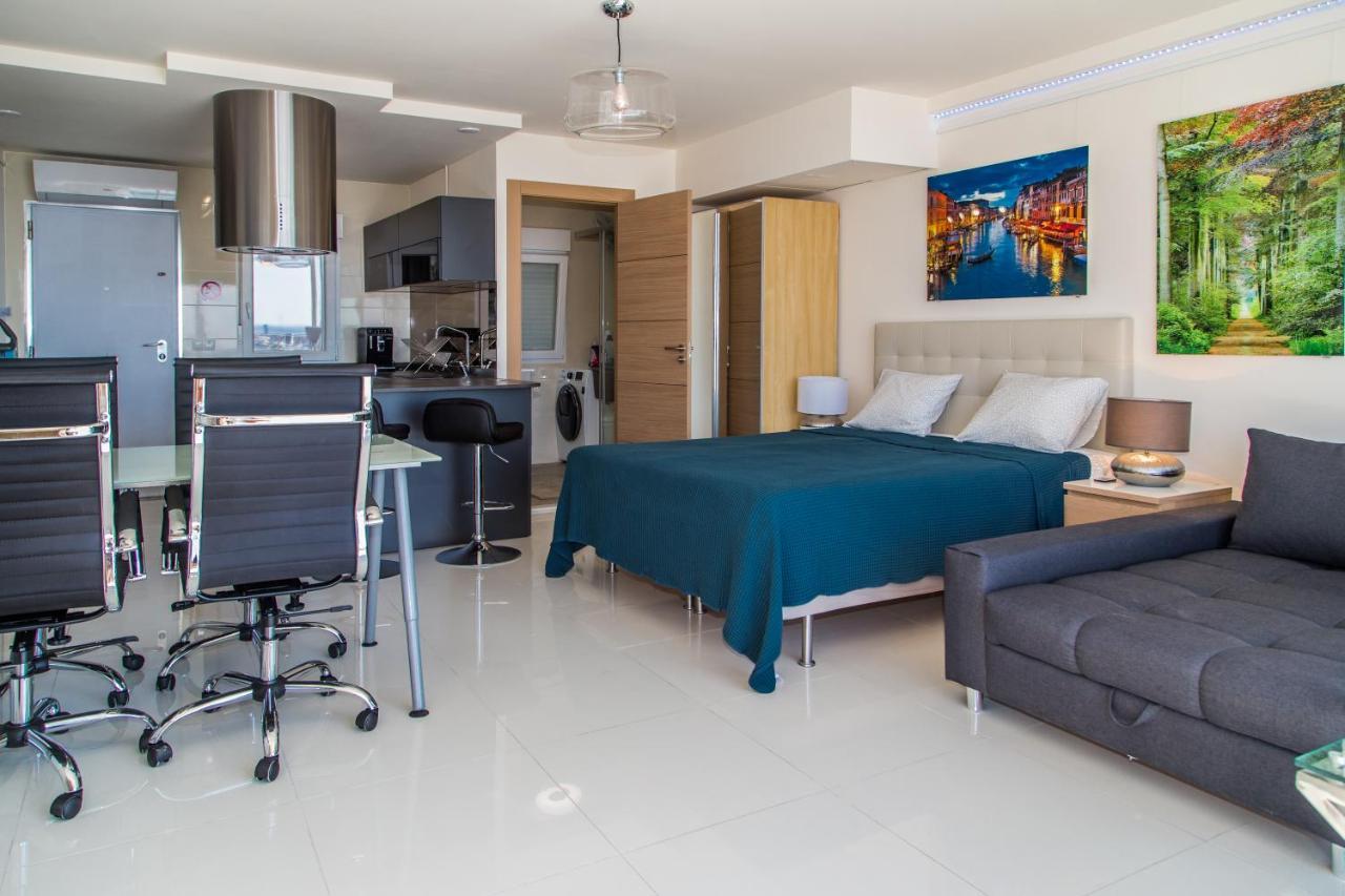 Apartamento First Line P. Banus Sleeps 4