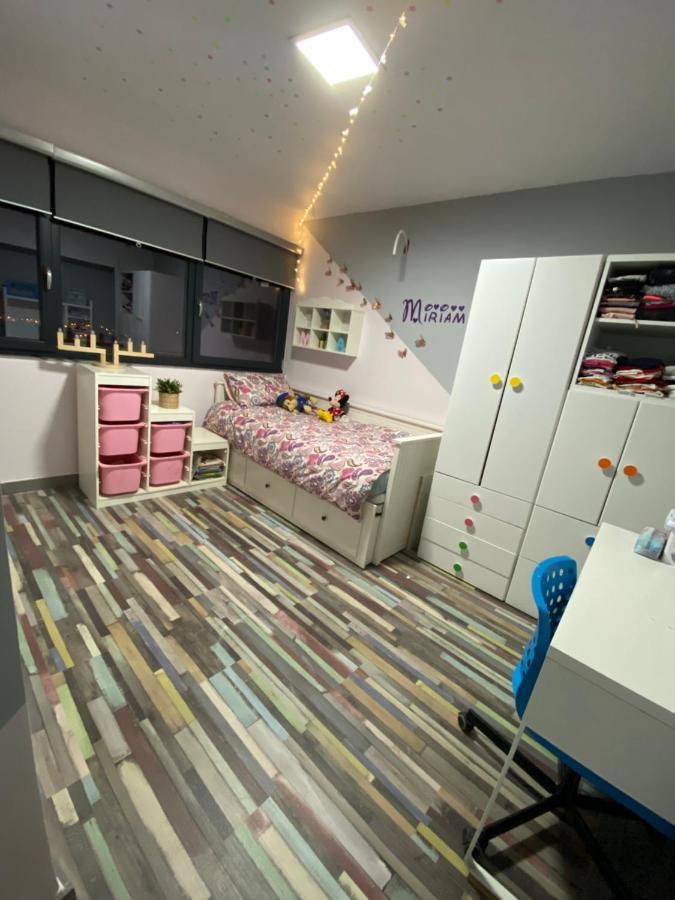 Moderna Con Piscina Privada, Jardin Y Vista Al Mar * Torre Del Mar