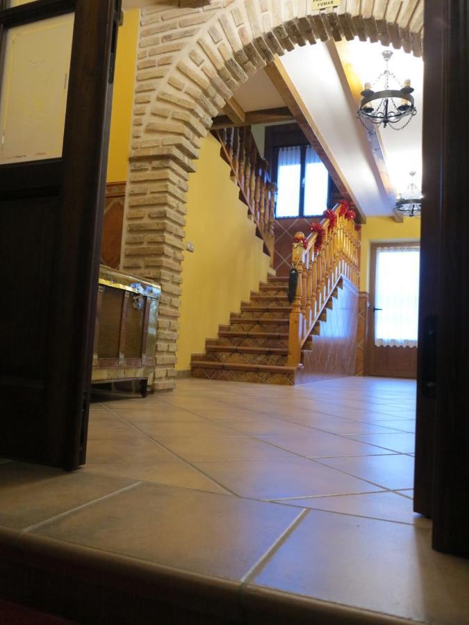El Arco * Becerril de Campos