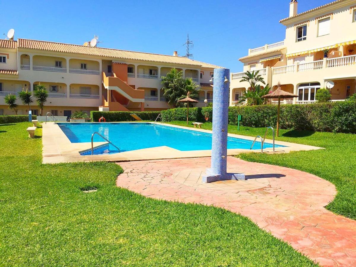 Sunny Mediterranean Paradise *
