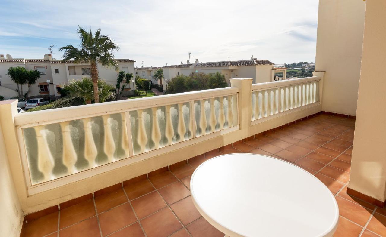 Sunny Mediterranean Paradise Apartment