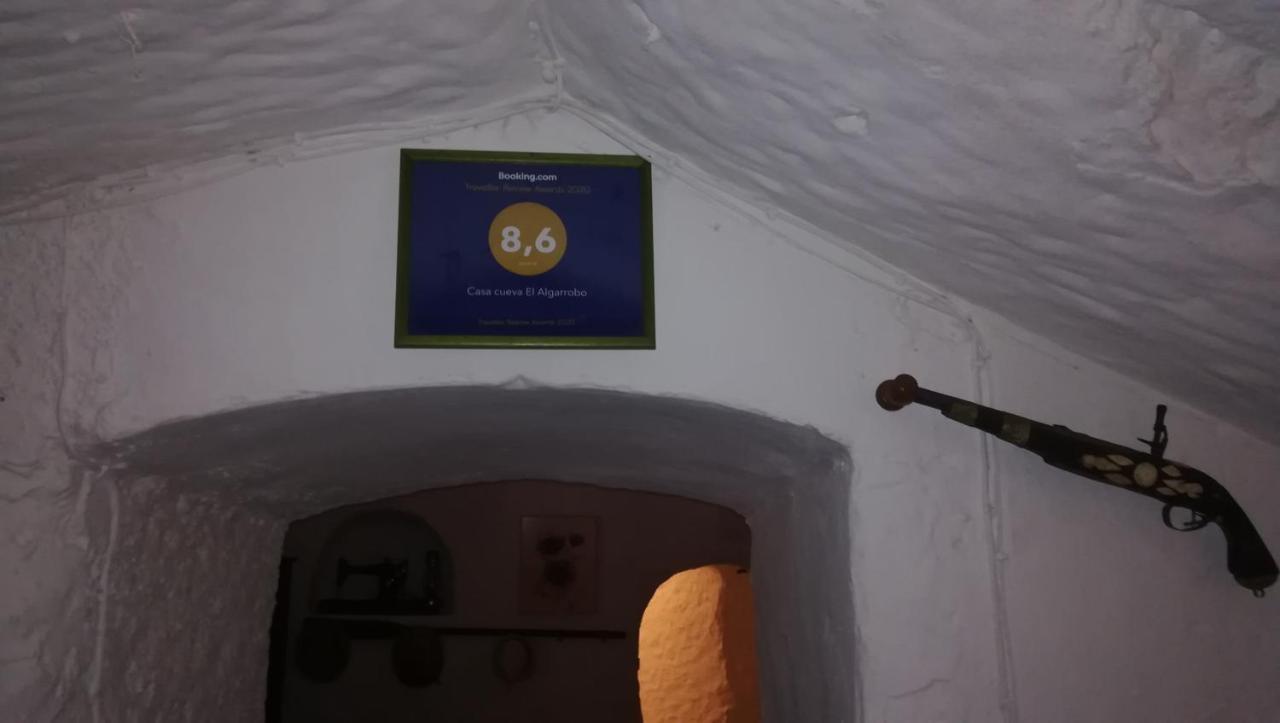 Casa Cueva El Algarrobo Guadix