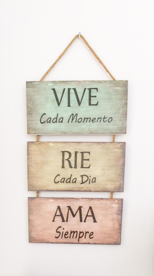 La Rosa - A 200 Metros Del Pilar