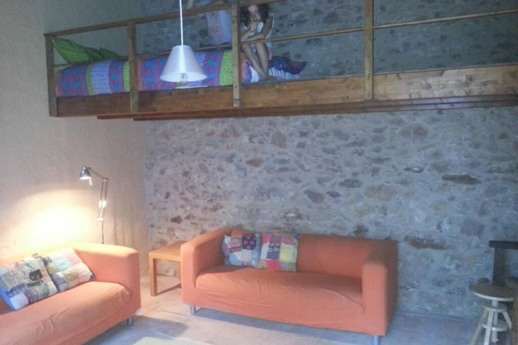 La Casita Marrón *