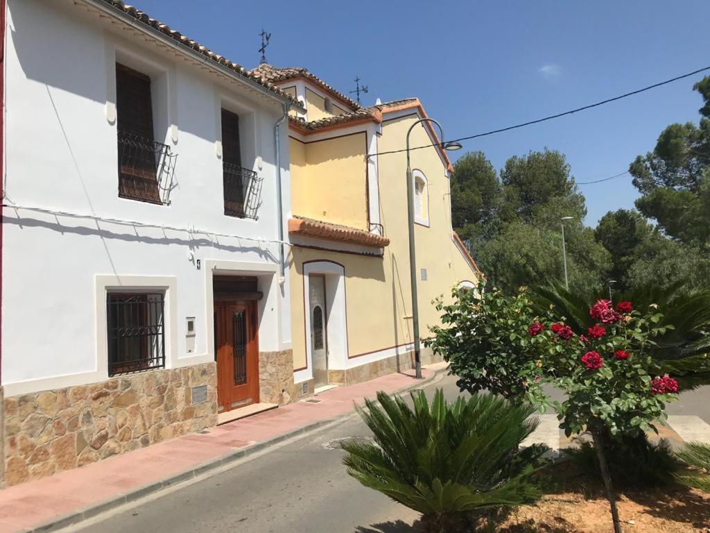 La Ermita De *