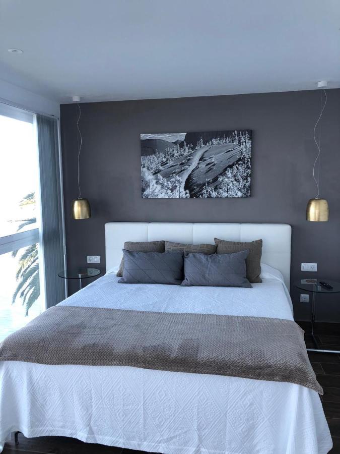 Crystal Ocean Villa *