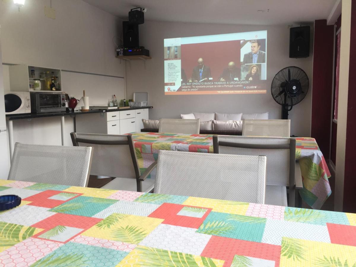 Casa De Sol, Piscina Y Jacuzzi En De Madrid Pensión