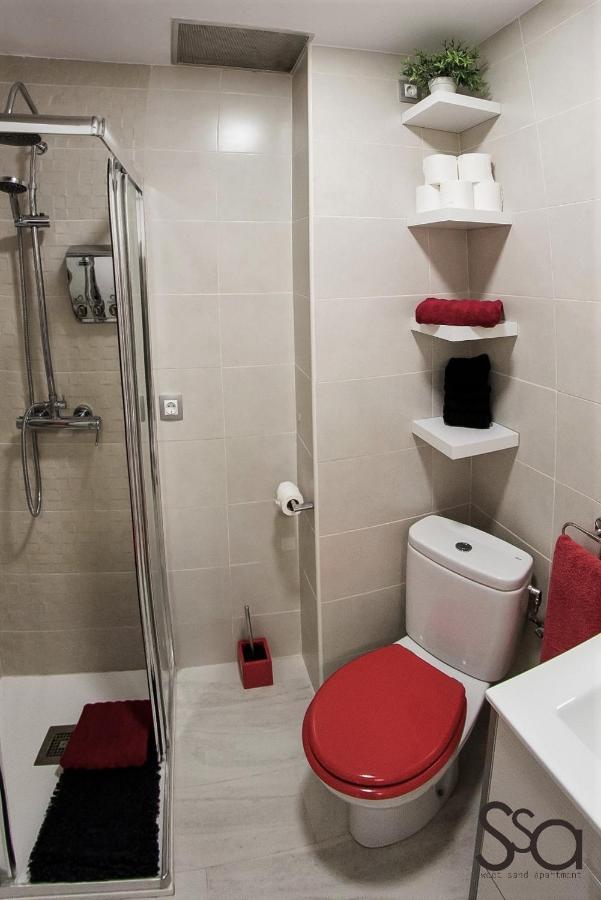 My Sweet Red Apartment *