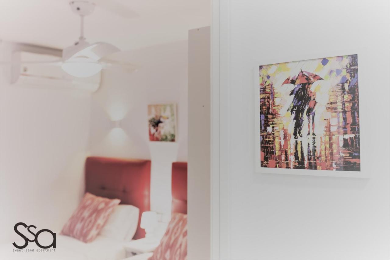 My Sweet Red Apartment *