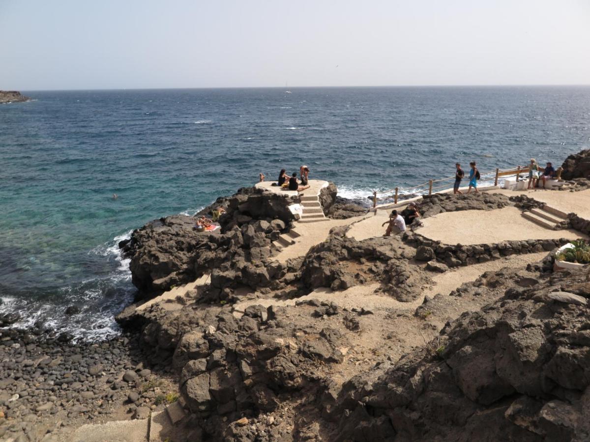 Geranios 21 Tenerife * Costa del Silencio