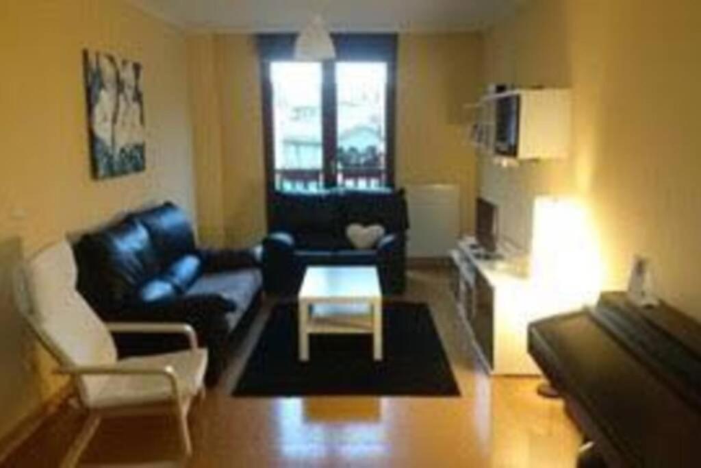 Apartment Piso En Los Corrales De Buelna