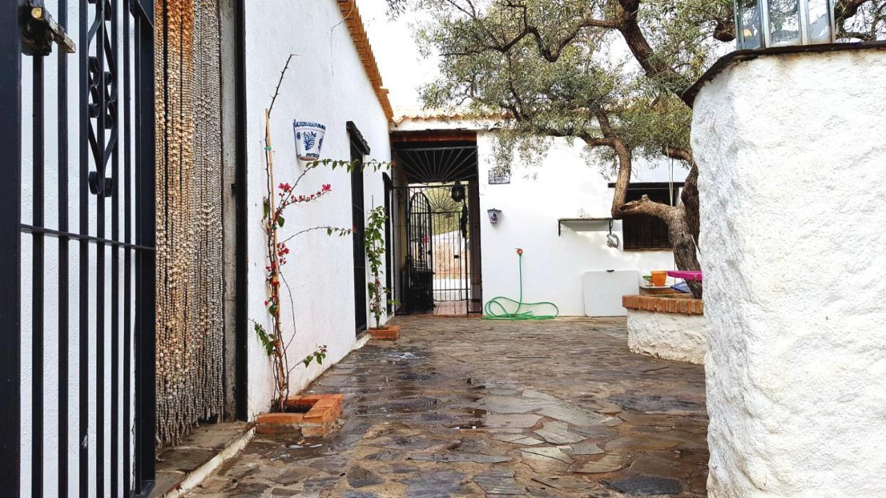Gateway To The Alpujarras, 'cortijo Derry'