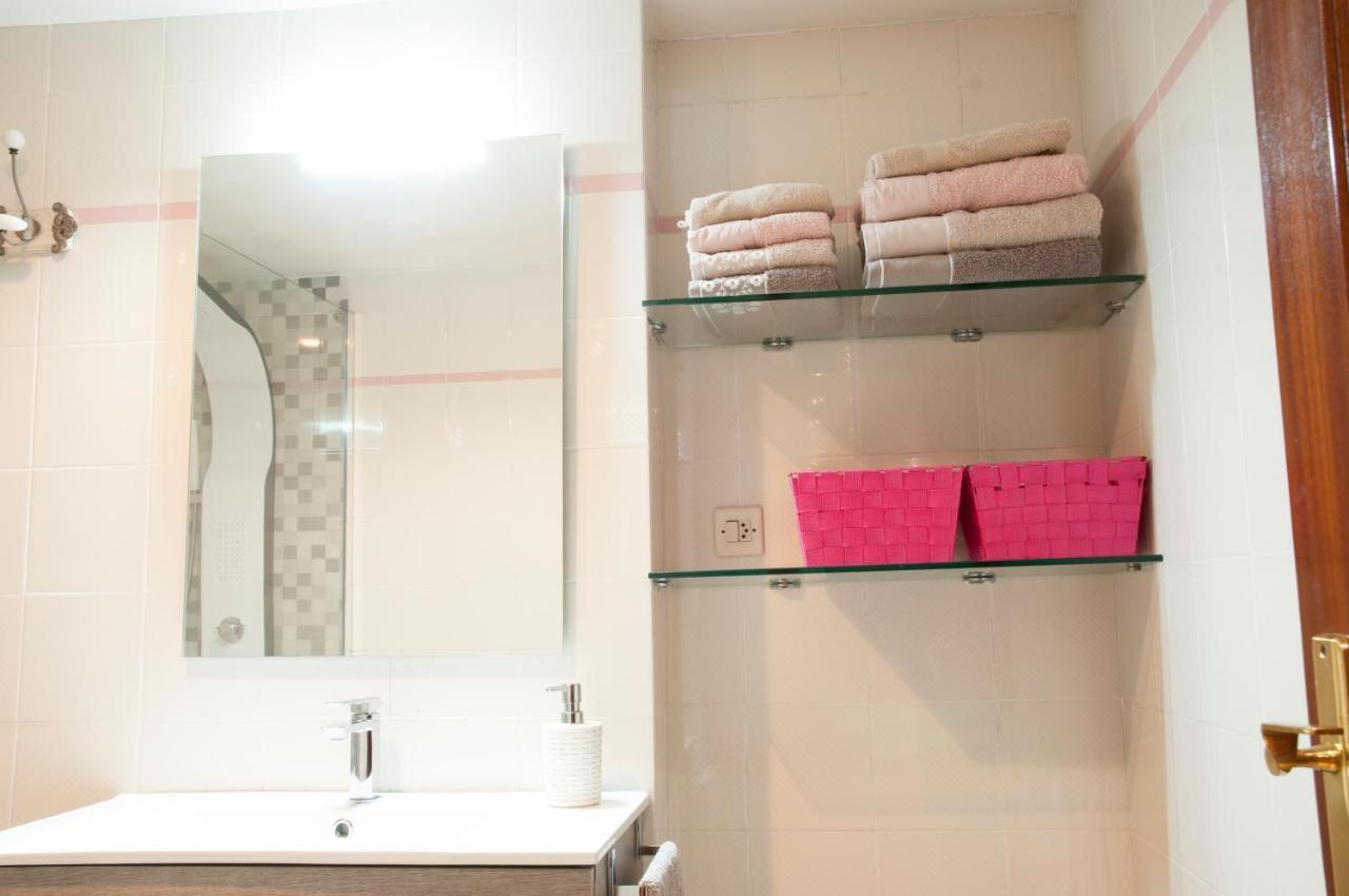 Apartamento Araceli Proximo A Clinica Oftalmologica Fdez Vega Apartment *