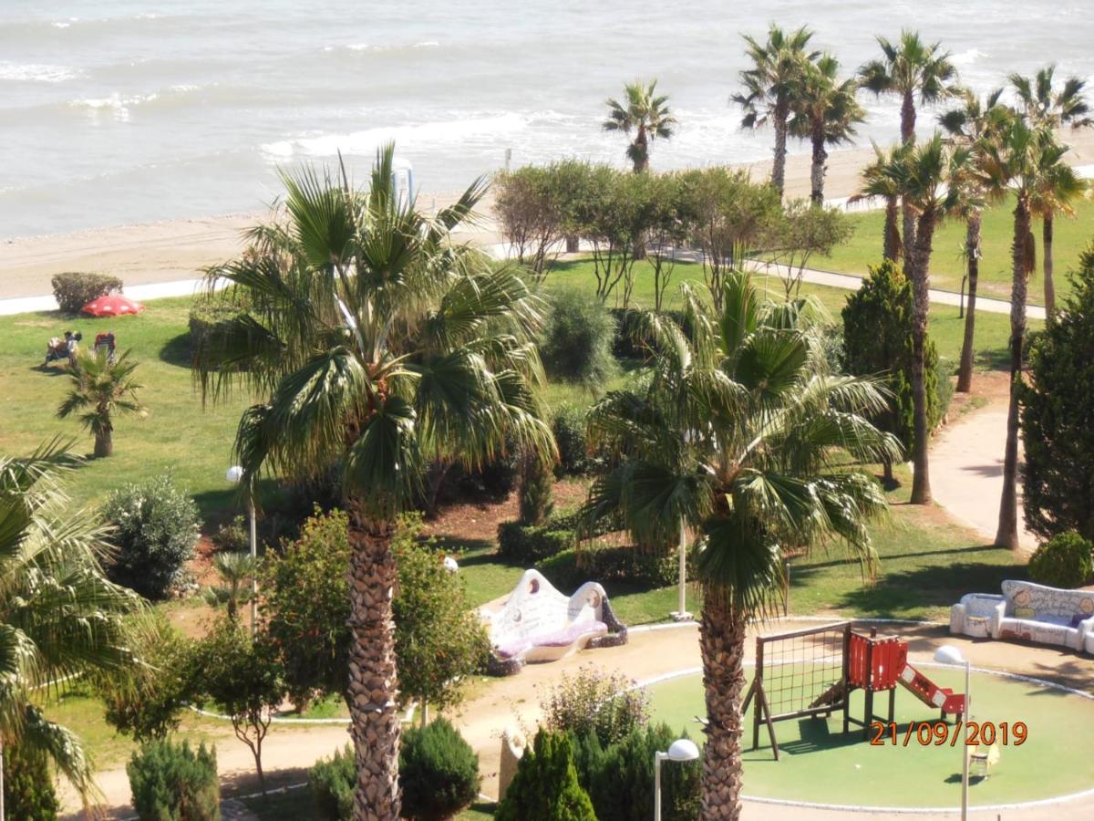 Apartamento Bonito En Marina D'or [1ra Línea De Playa] *