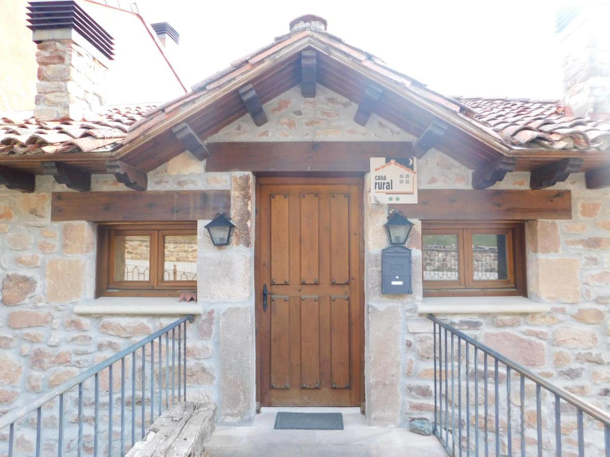 Holiday home Hoyas I Y Ii Tolbanos de Arriba