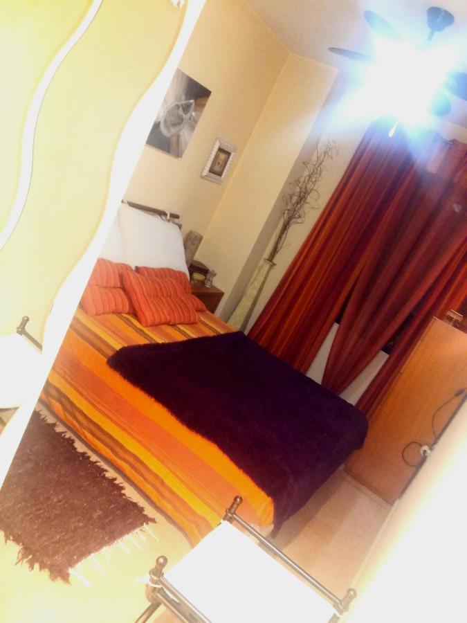 Homestay Doble,bano Privado,en Piso Particular,urbanizacion Completa Y Garage,en Albufereta,cerca Del Puerto,explanada Y Castillo De