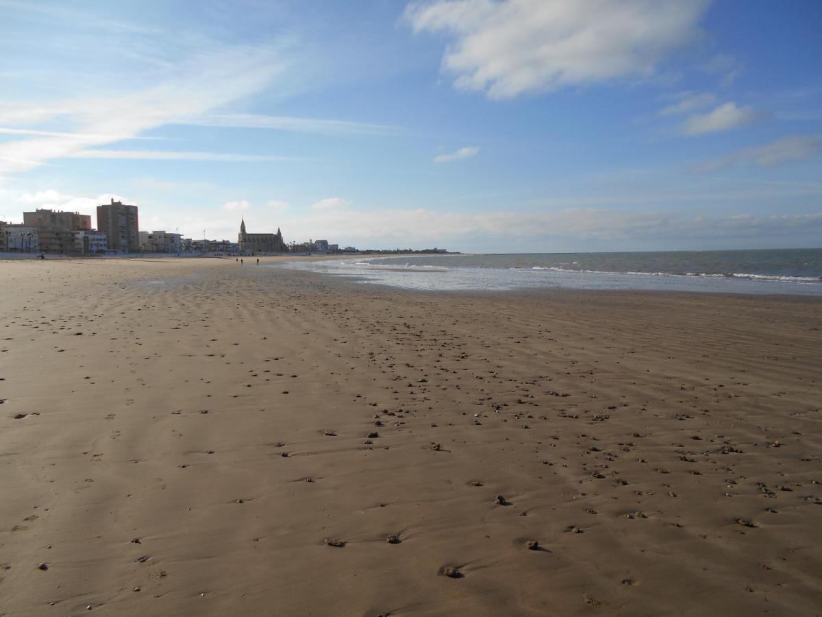 Apartamento Playa De Regla, Chipiona, Andalucía, Aire Acondicionado, Garaje, Wifi, Terraza
