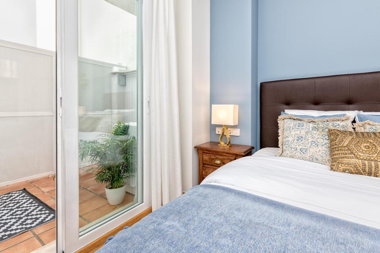 Homely Cristo Deluxe Malaga