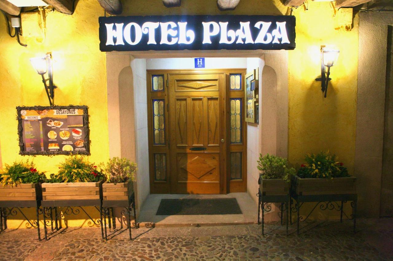 Hotel Plaza 2*