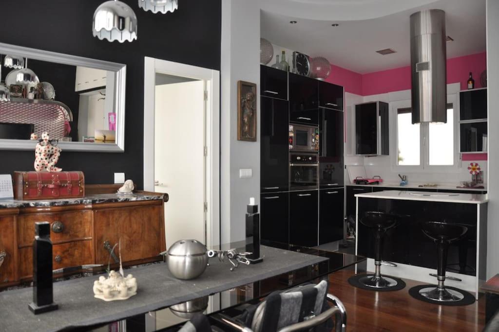 Loft En Begona Junto Al Casco Viejo By Urban Hosts Apartment *