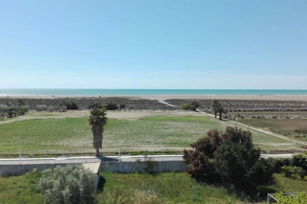 Deltaebro Piscina Apartamento *