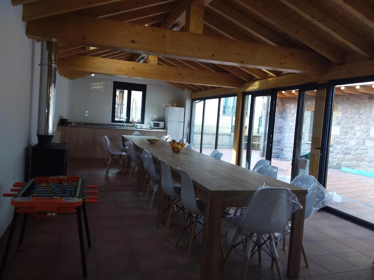 La Casa De La Bolera Holiday home Periedo
