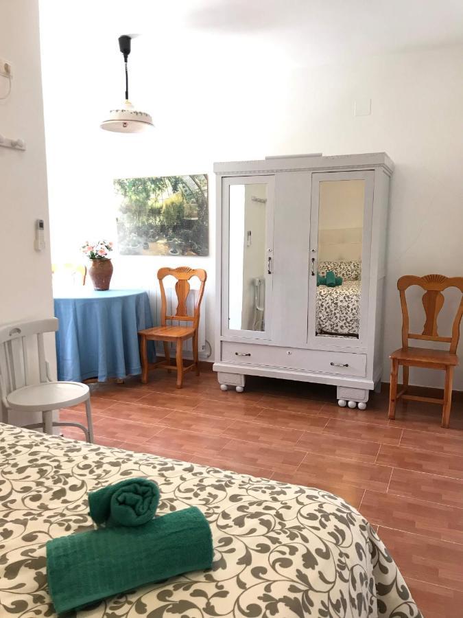 Gran Con Patio En Encinarejo De Córdoba Сasa de vacaciones