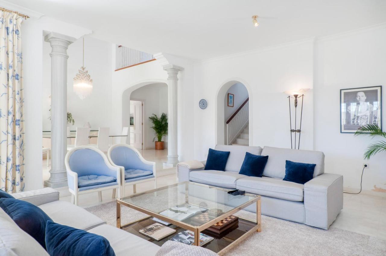 Villa Fun En La Playa De Los Monteros, Marbella