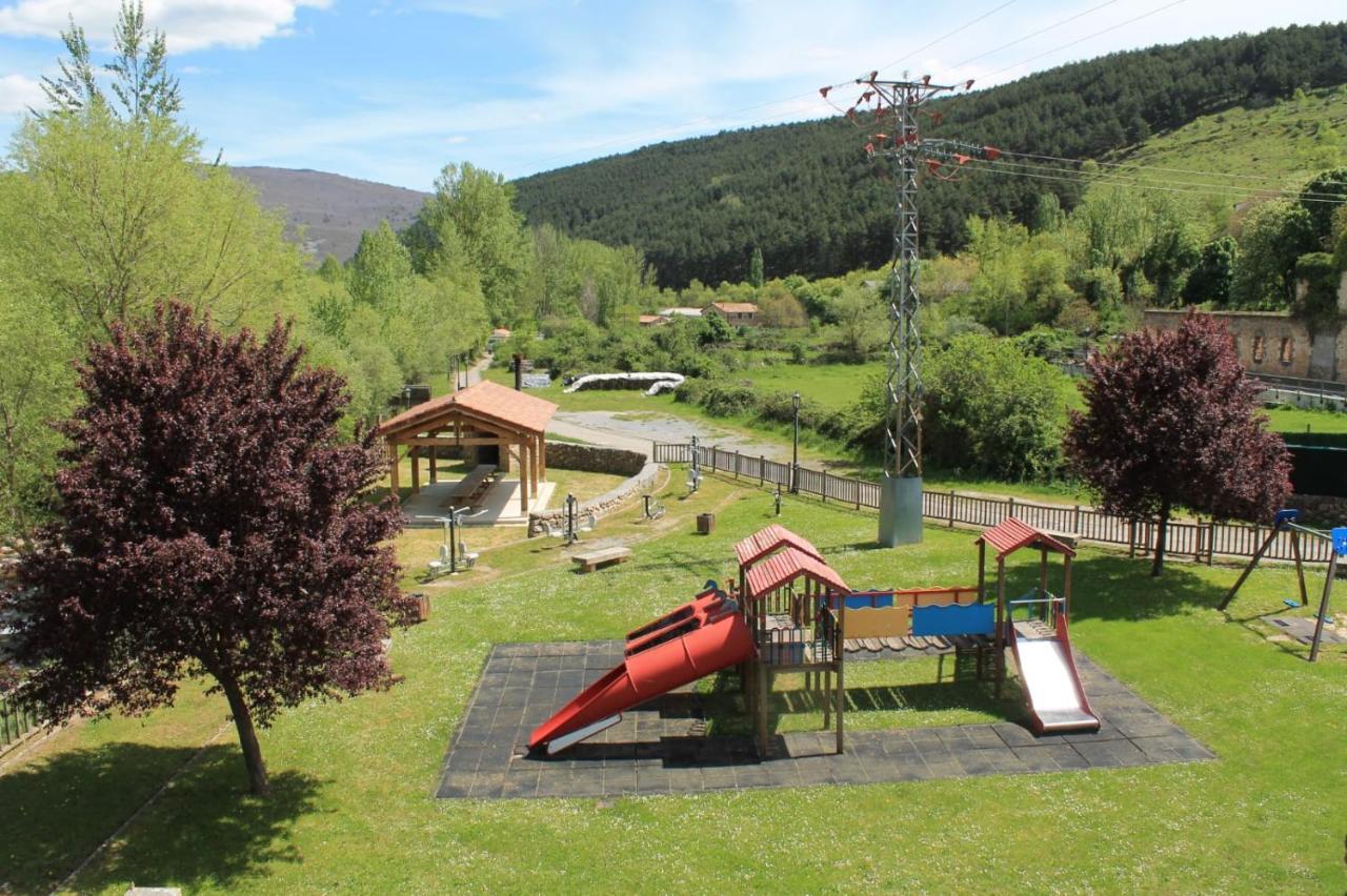 Pensión Cascadas De Puente Ra Villoslada de Cameros