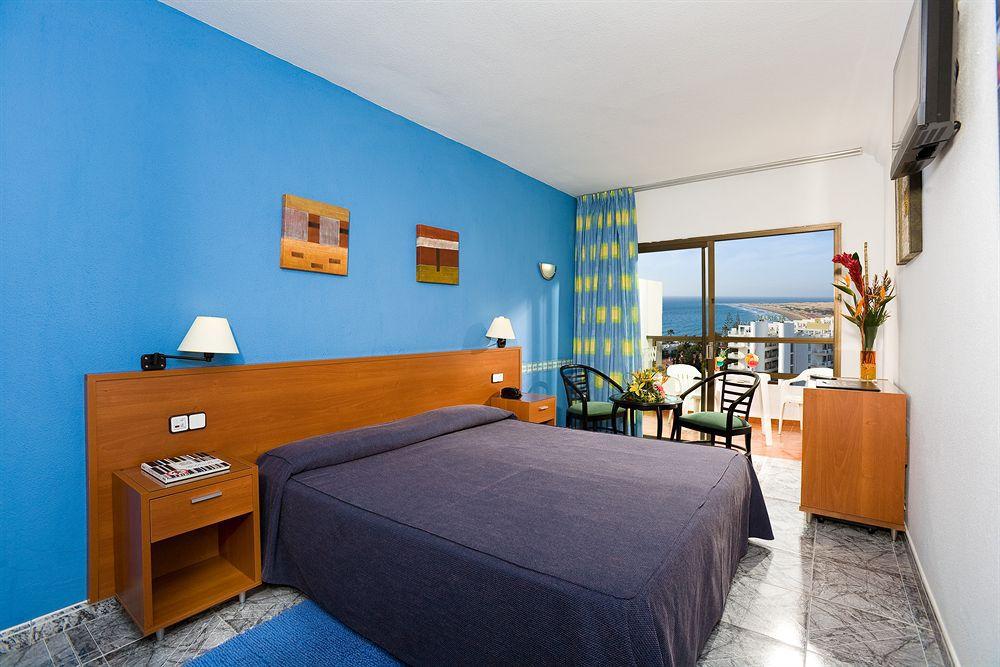 Hotel Caserio 4*