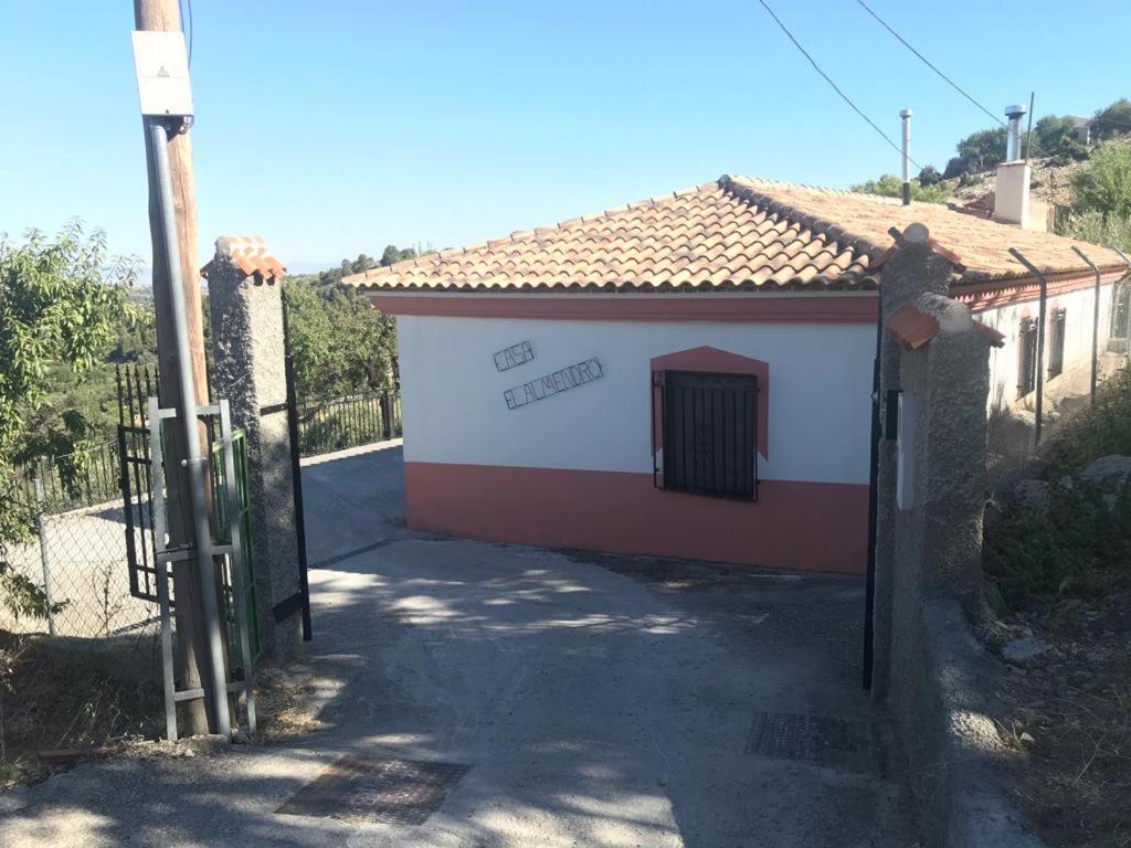 El Almendro De Fuentes Nuevas Holiday home Castril