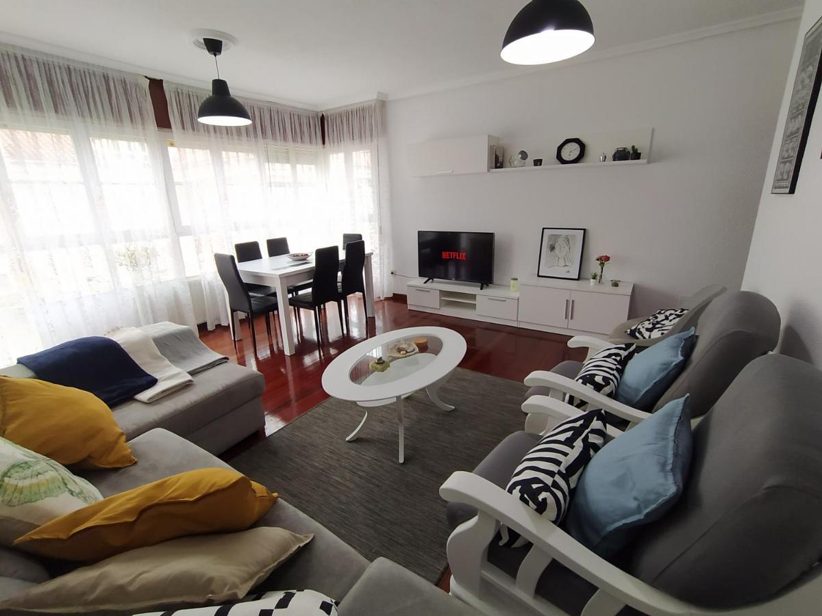 Duplex De 130m2 Al Lado De Playas De Cuchia Apartamento *